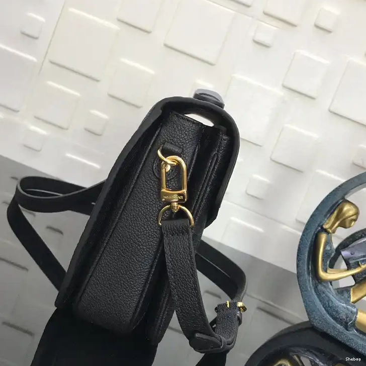 LV 2205HT0019 Bag 0630